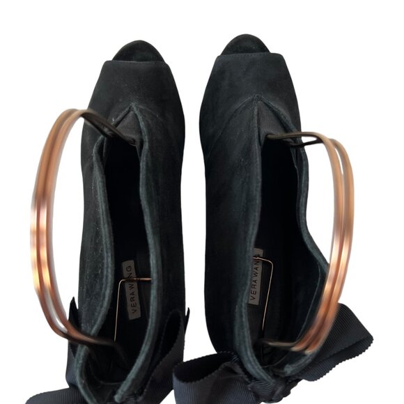 Vera Wang high heel booties - Picture 5 of 12